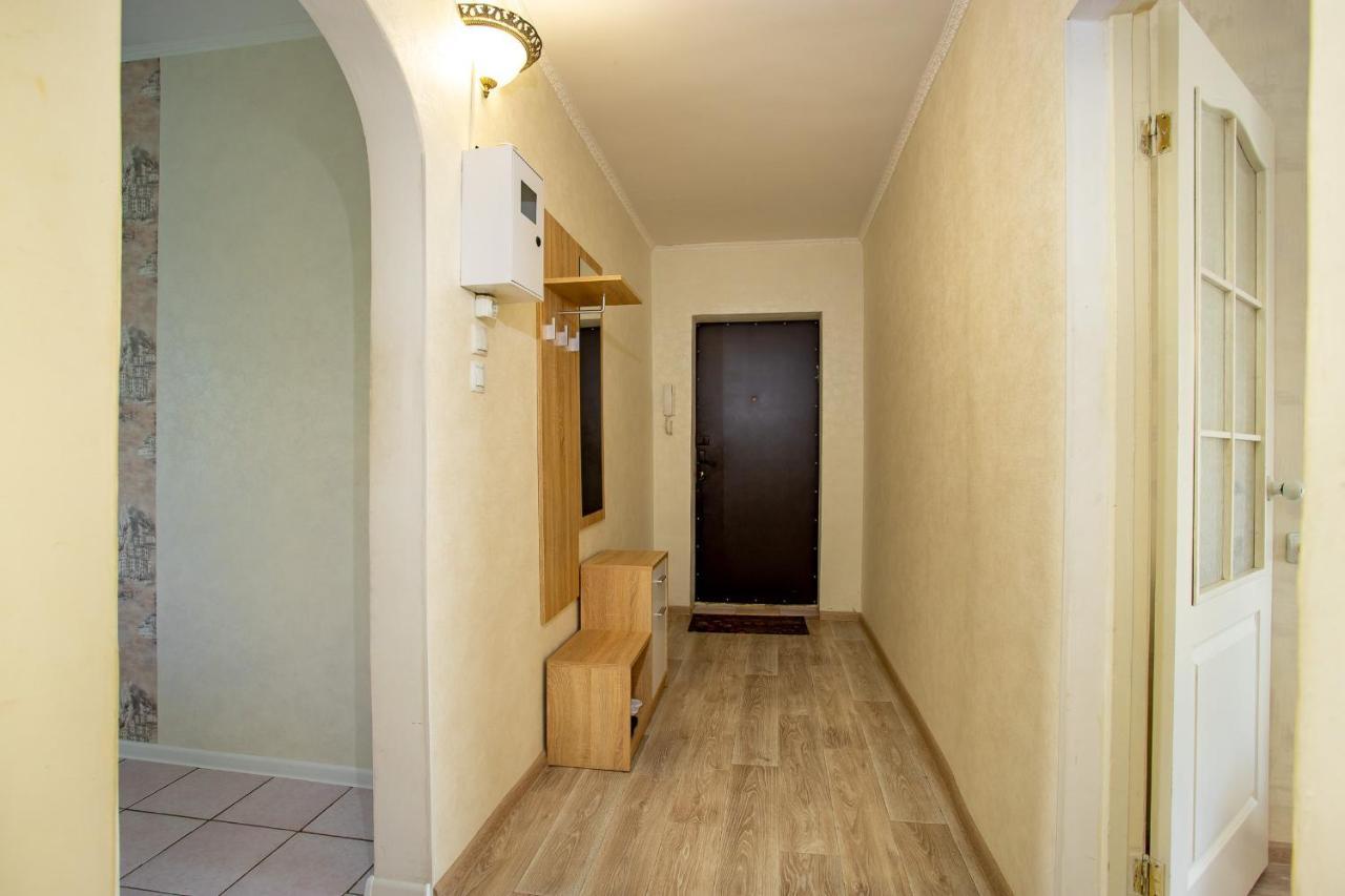 Apartment On Central Avenue-3 Slobodskaya ムィコラーイウ エクステリア 写真